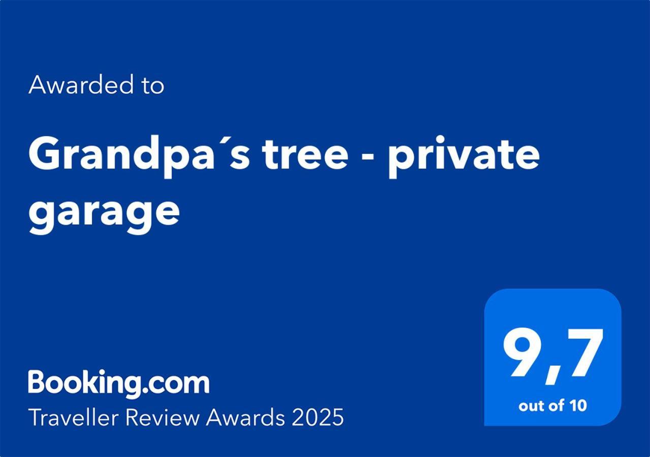 Ferienwohnung Grandpa'S Tree - Private Garage Split Exterior foto